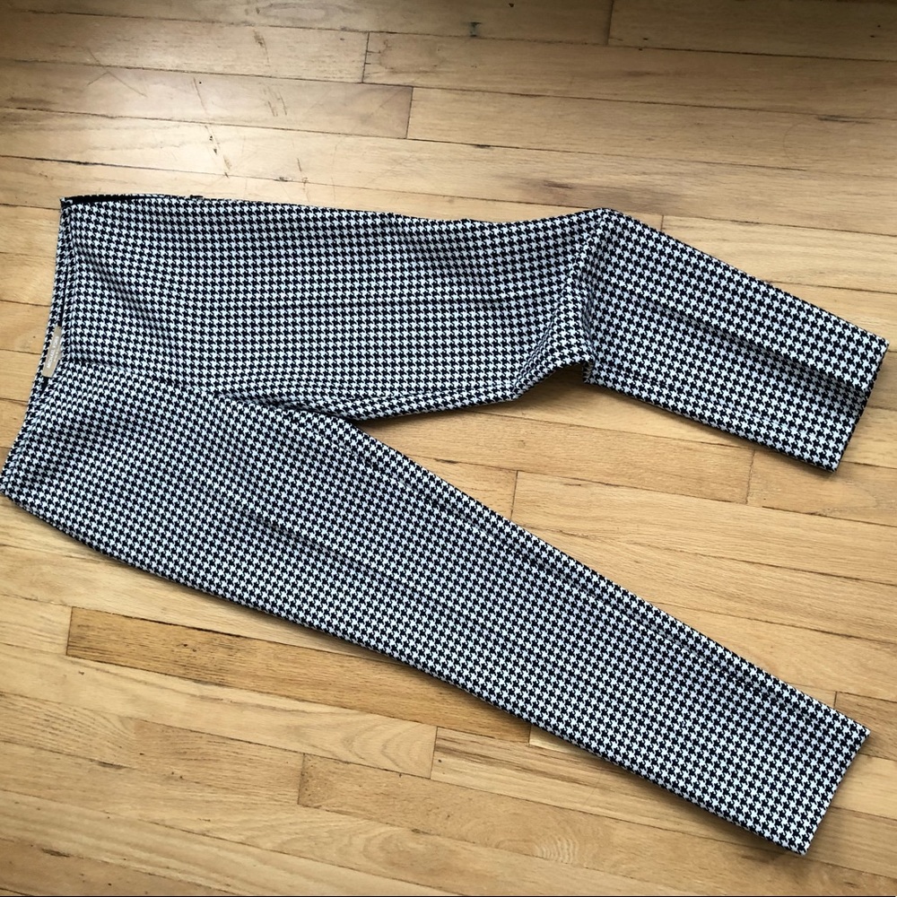 Michael Kors black & white houndstooth pants